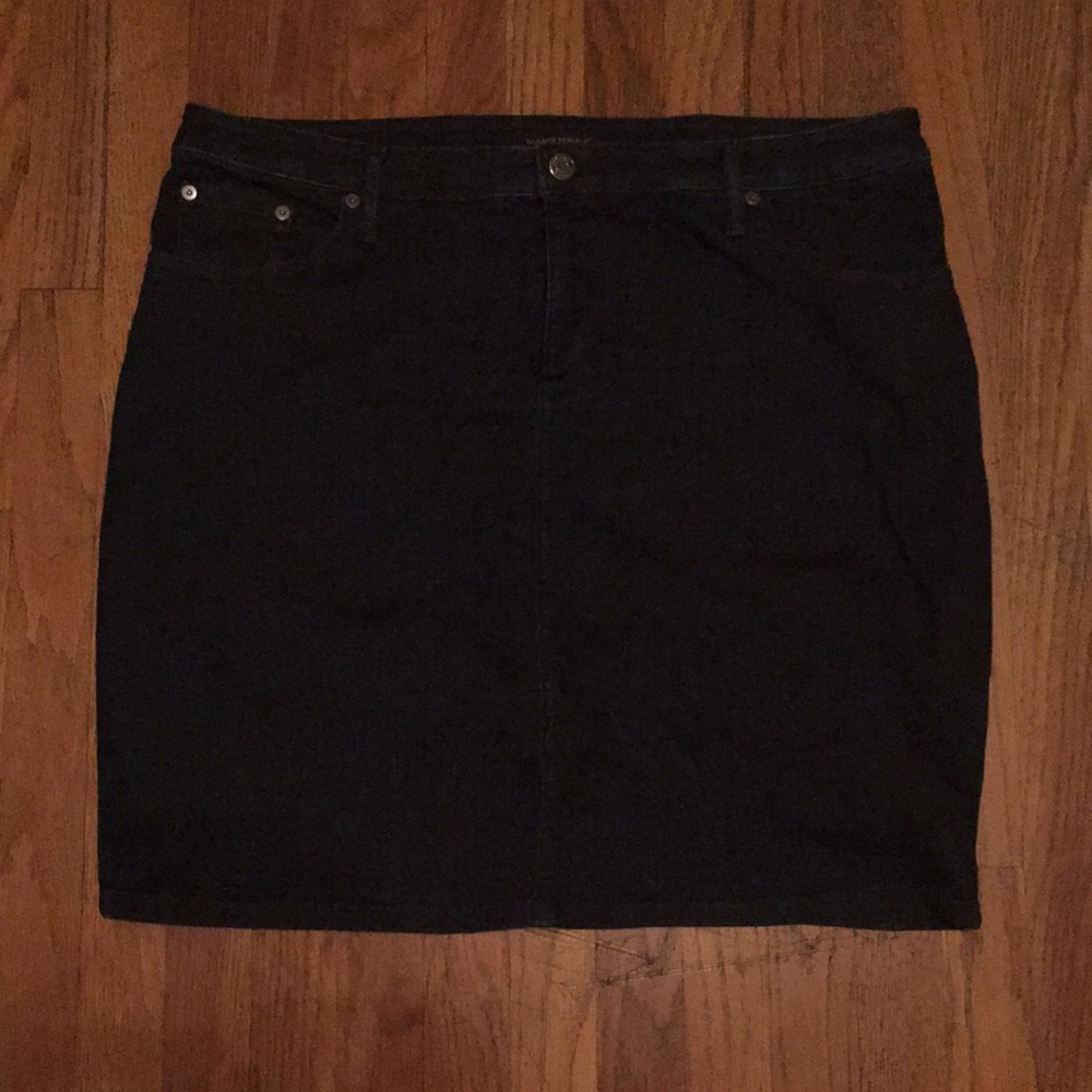 Dark Indigo Denim Skirt - SZ 14